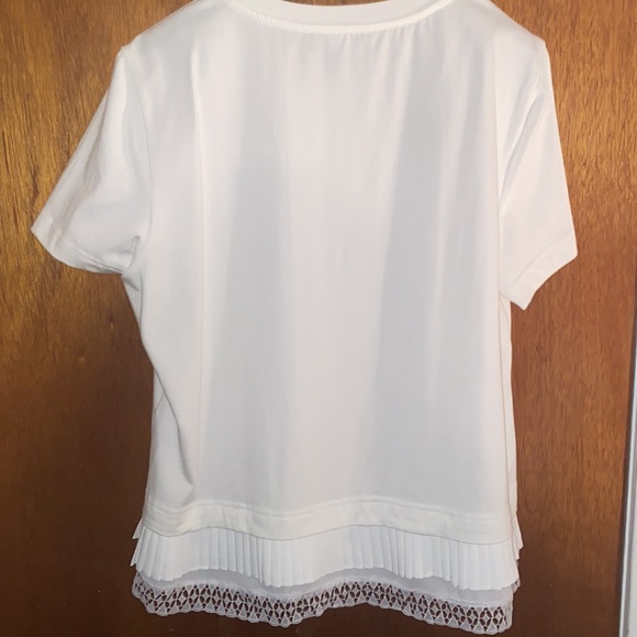 Never been worn white laundry blouse - Picture 2 of 3